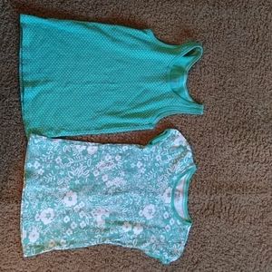 (2) size 5 girls shirts Old Navy